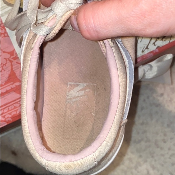 Pink vans - Picture 5 of 5